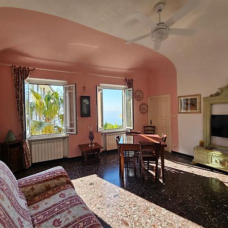 Le Finestre Sul Mare Apartment Albissola Marina Exterior photo